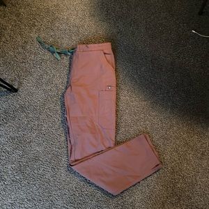 FIGS yola skinny scrub pants